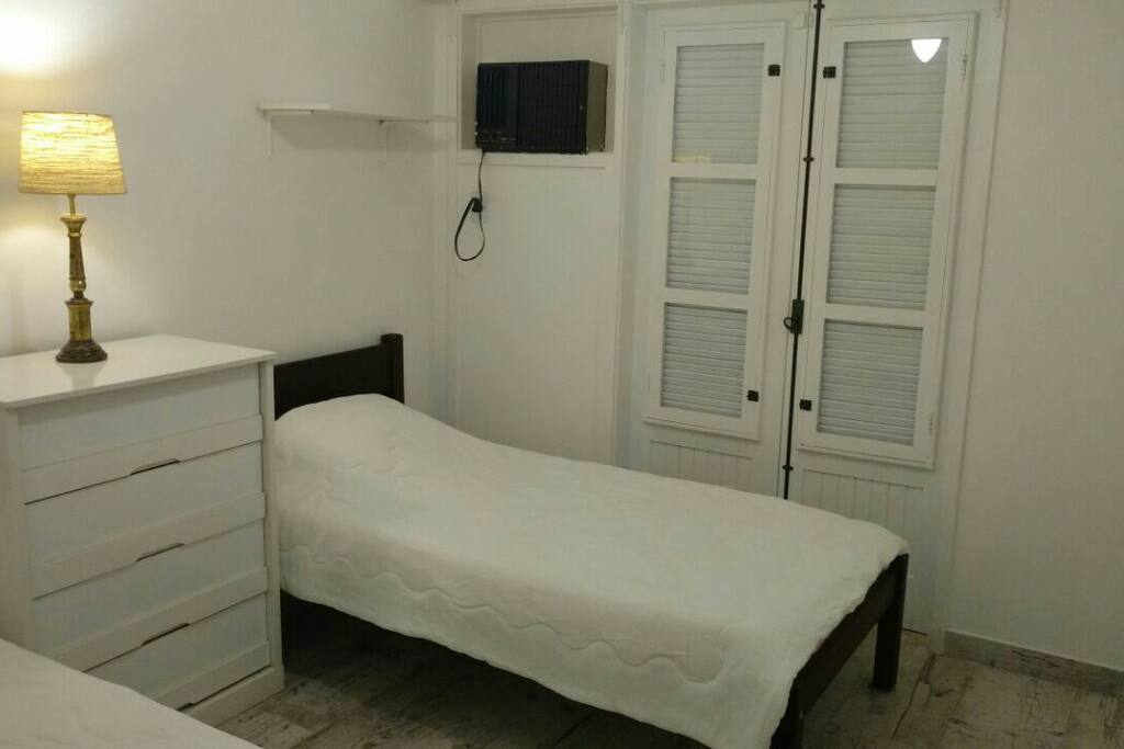 Quarto de solteiro (1)