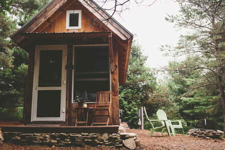 Airbnb Michigan Vacation Rentals Places To Stay