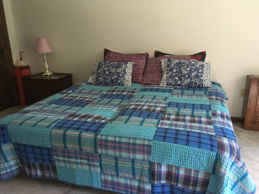 European style king size bed (two twins) is an option for couples