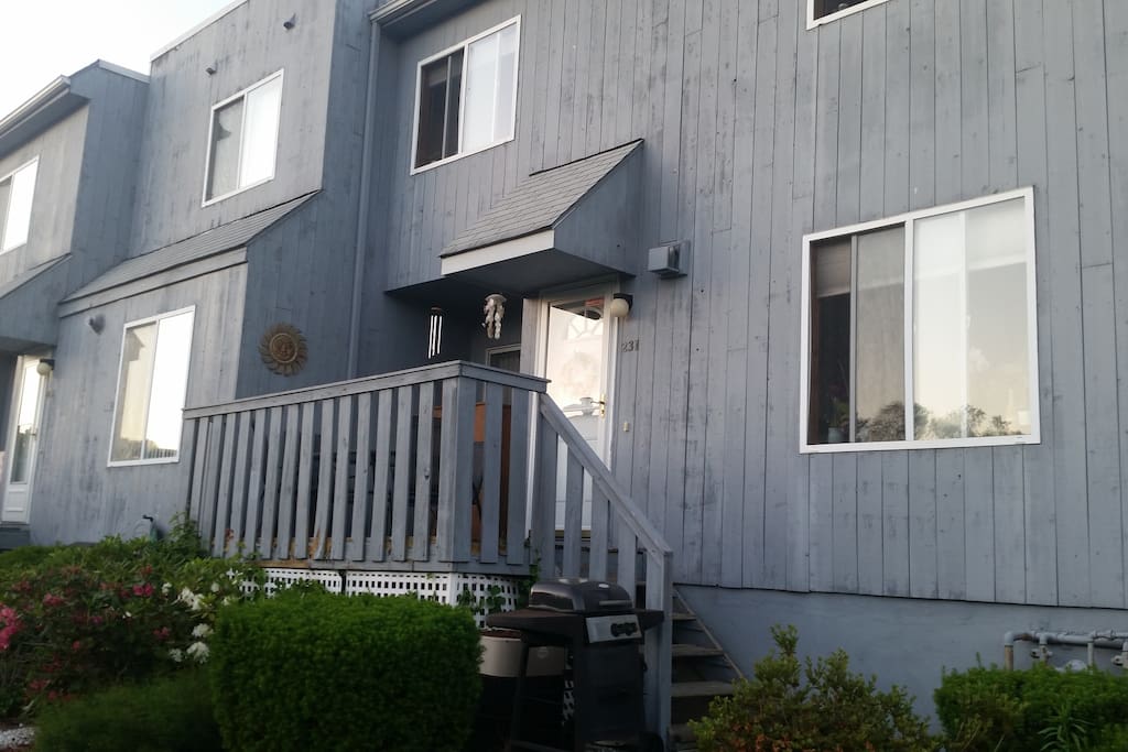 Entrance, front of unit.