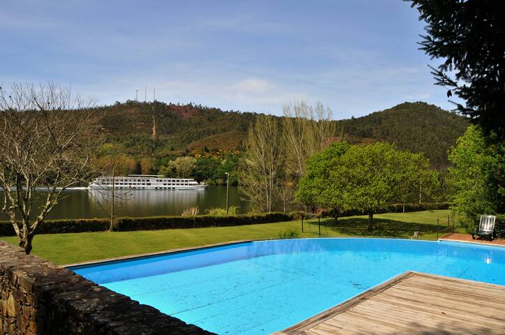 Douro, Q.ª dos Espigueiros – Corten gallery image 2