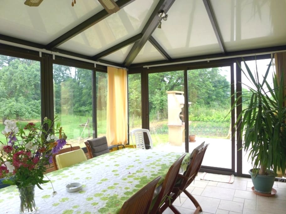veranda