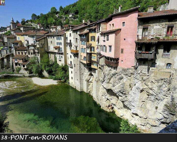 Saint-Jean-en-Royans Vacation Rentals & Homes - Auvergne-Rhône-Alpes,  France | Airbnb