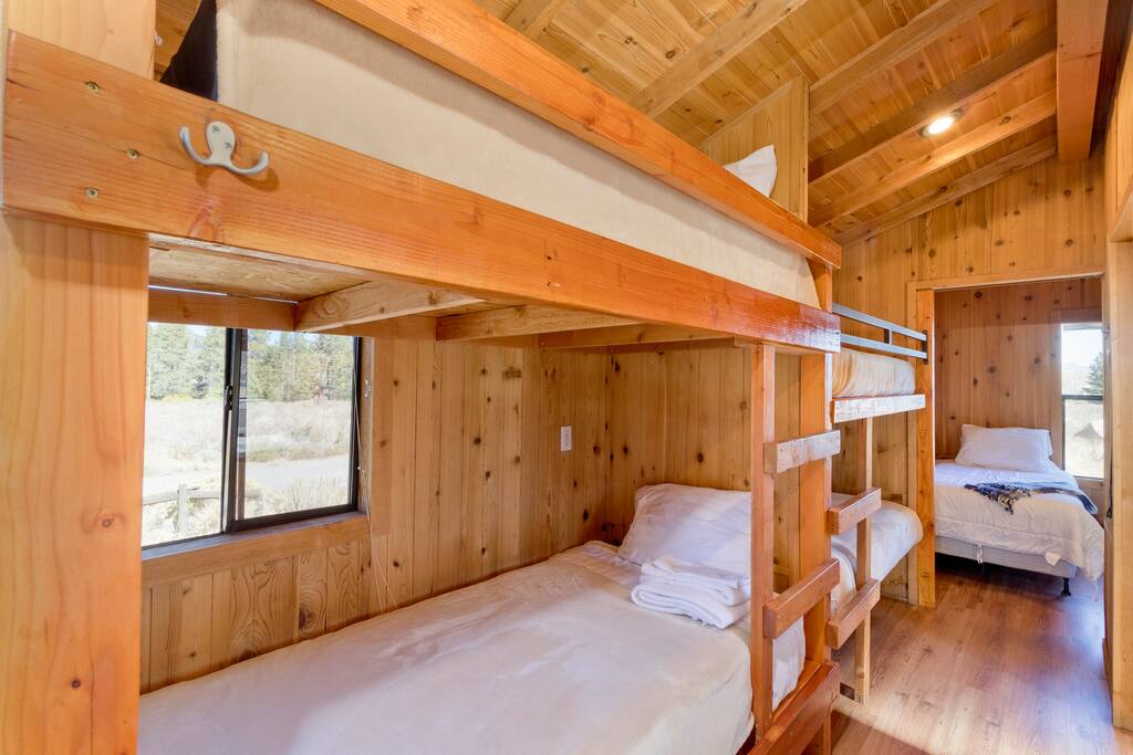 Crowley Bunks