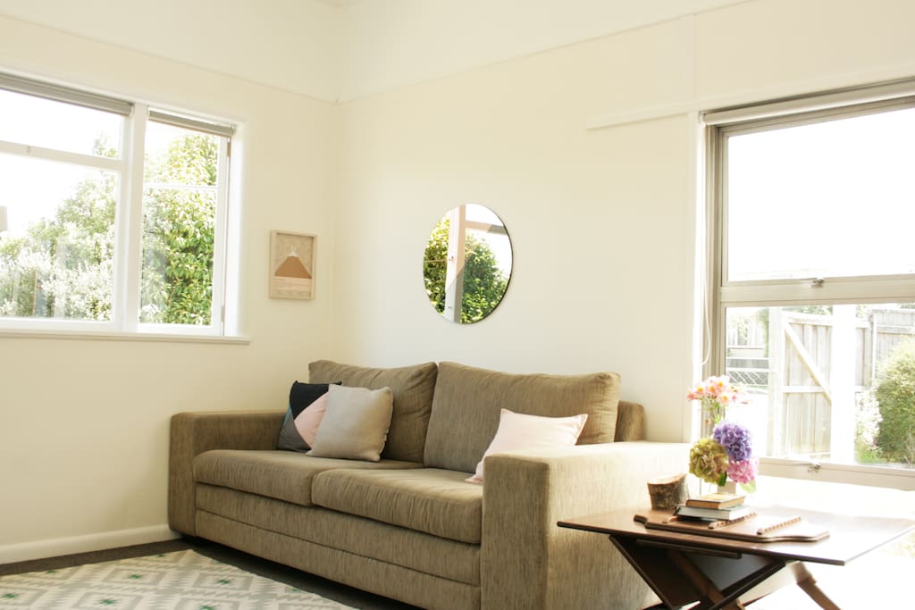 The Lounge
