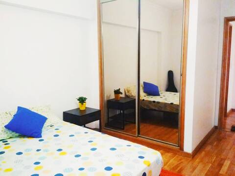 Cosy Private Room in the Modern Side of Lisbon