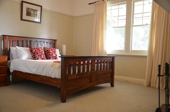 Bedroom 3: The Red Room