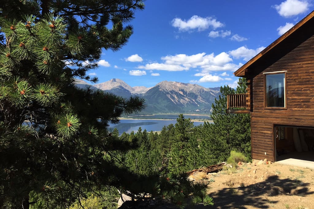 Your Gateway to Mountain Adventure Cabins for Rent in Twin Lakes