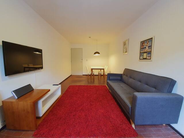 Modern, Scandinavian Apt. next to Aristides street