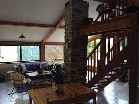 Large Gîte in Picturesque Perigord Vert