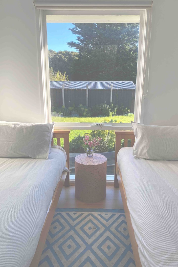 Pohľad na druhú spálňu 1