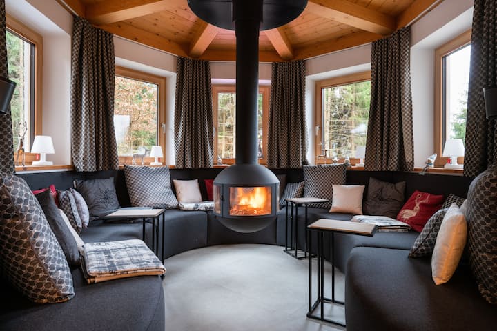 Designferienhaus MountainChalet Wagrain Ski In/Out