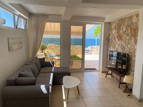 Kili’s beach house