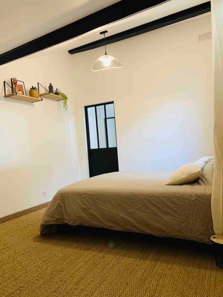 房间宽敞，由于海上喧嚣，温馨舒适。 请向我们提供反馈。 ☺️