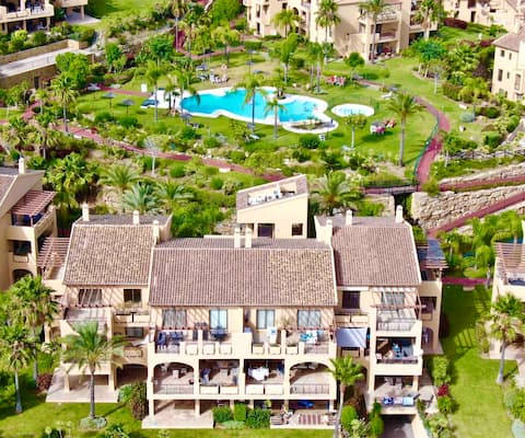 Quartiers Marbella Penthouse Hacienda Cifuentes
