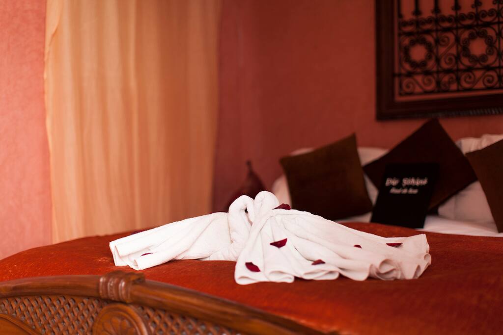 ORANGERAIE ROOM