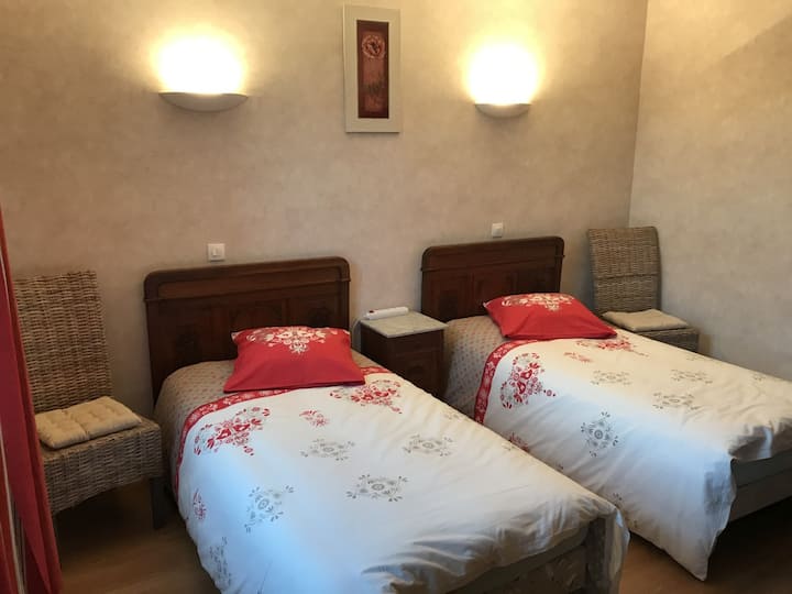 2号卧室（典型的Lorraine ）