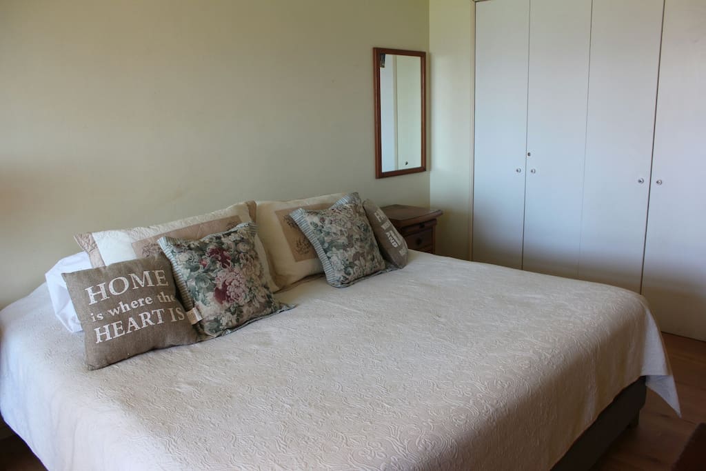 Cama super king y vista al mar, smart tv48 pulgadas