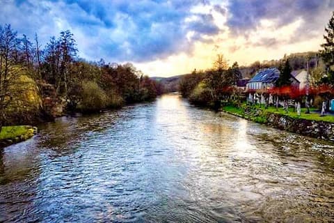 The House on the River – Le Relais Des Amis