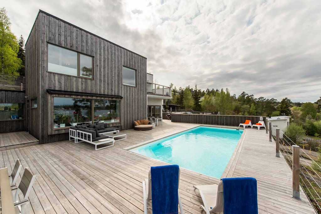 Pool 10x4 on 200sqm deck