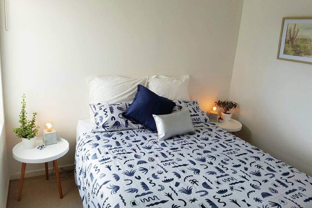 Private Bedroom with lock (medium size room, 9sqm2)