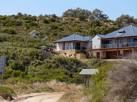 Dolphin Views - amazing ocean views