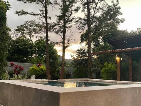 Lovely  and Cousy house at El Valle