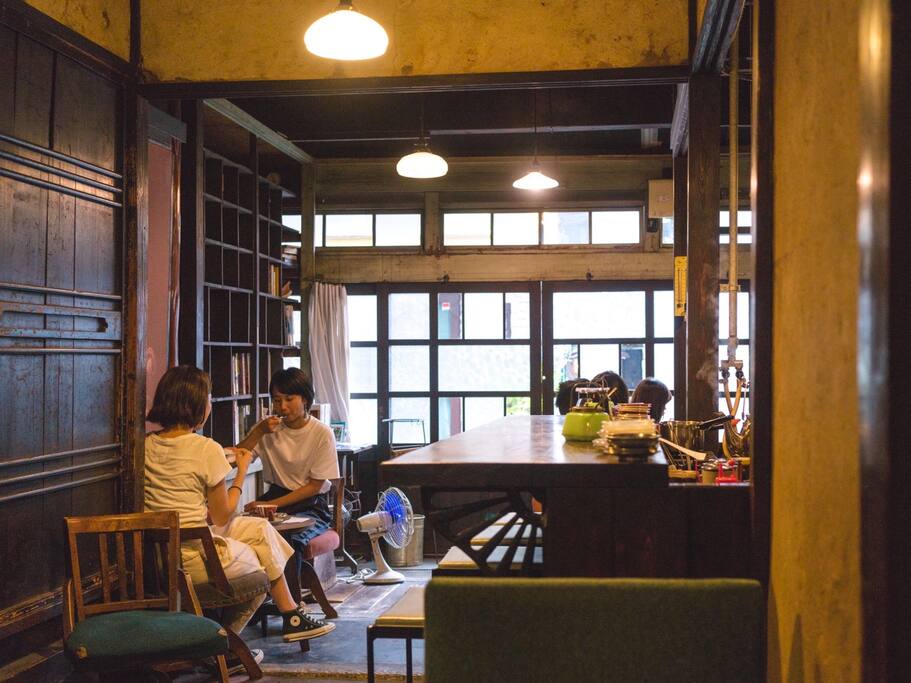 复古情绪洋溢的昭和风喫茶店 大阪旅游攻略 尽在airbnb爱彼迎 复古情绪洋溢的昭和风喫茶店 大阪旅游攻略 尽在airbnb爱彼迎
