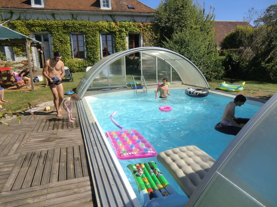 La piscine en acivité...
