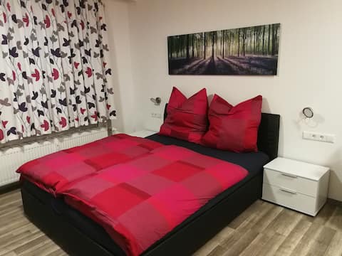 Great 1 room apartment with great views