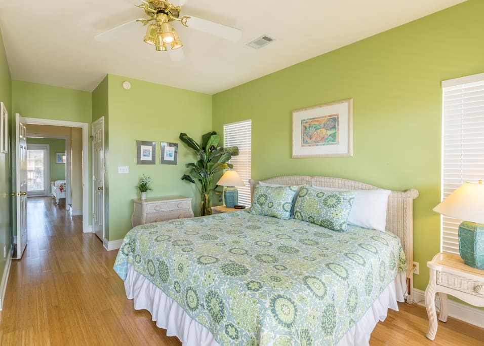Master Bedroom King 2nd Floor