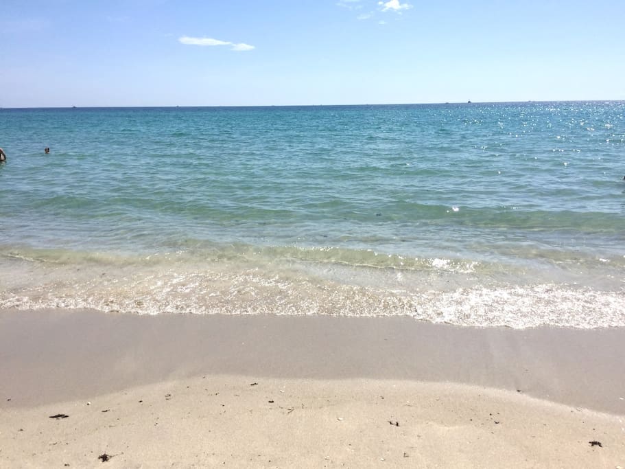 Crystal Clear & Clean Ocean