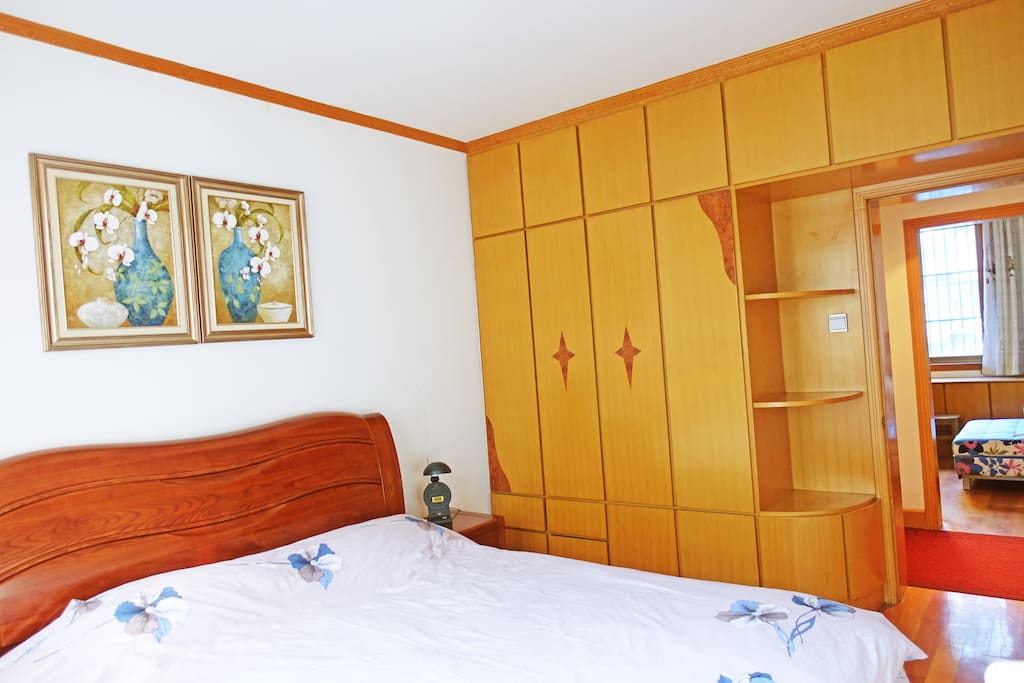 Bedroom #1