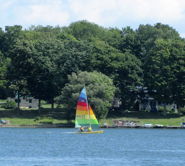 Bring your boat or use our sailboats, kayaks and canoes. Power boat rentals can also be arranged. Silverlaken enjoys 435 feet of lake front. Including a private launch ramp and dock slips.