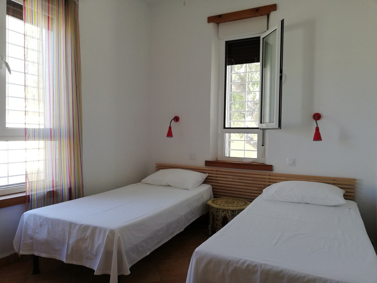 Spálňa s manželskou posteľou 