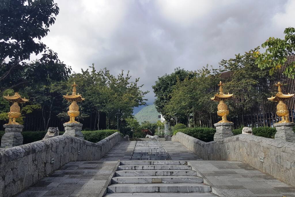 山水间别墅区