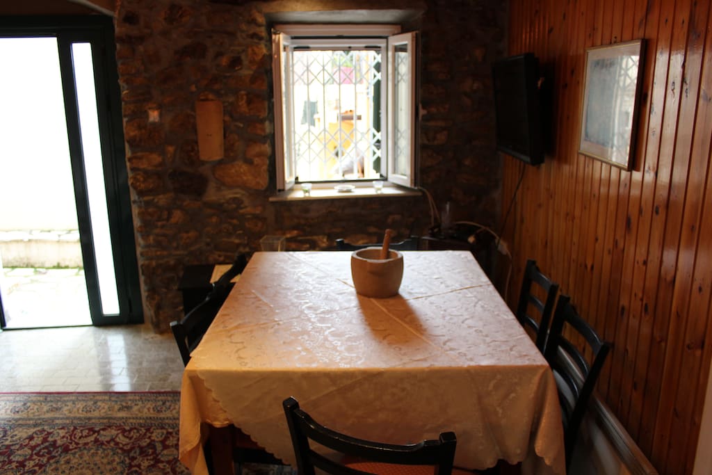 Polykarpos Traditional House
