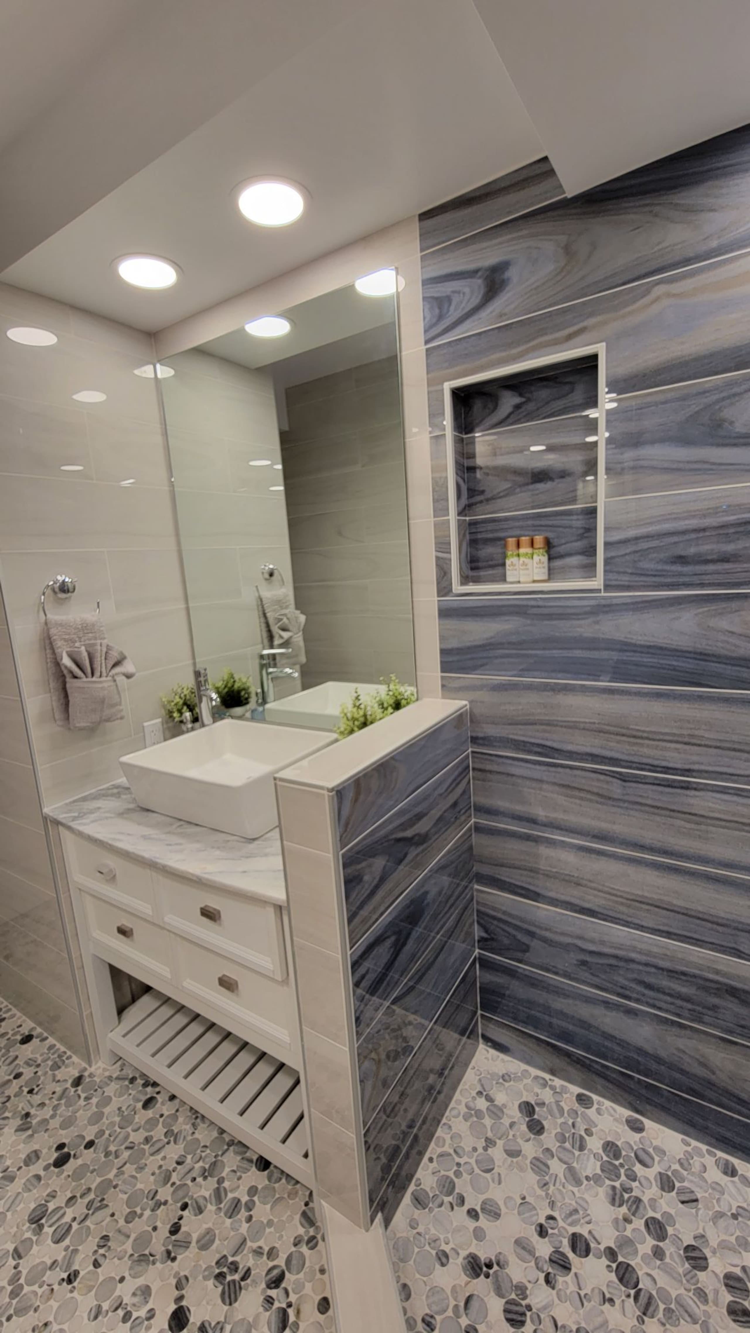 Condo in Honolulu · ★4.93 · 1 bedroom · 1 bed · 1 private bath - Image 11