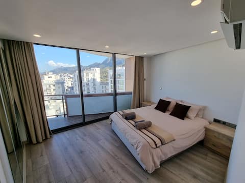 Modern Sea & Mountain View Apartment