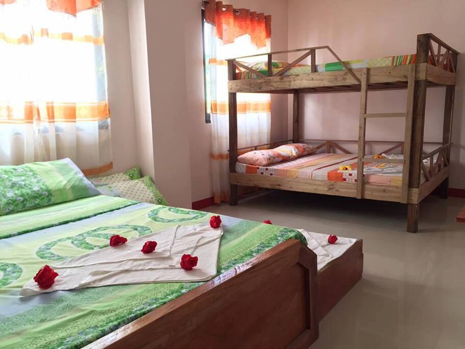 Family Deluxe for 7 guests