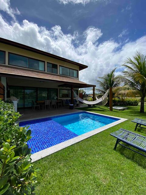 Bungalow with pool in beachfront condominium