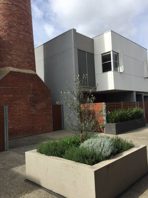 Townhouse in the first floor on inner courtyard
