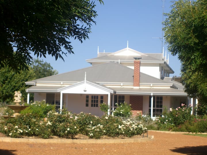 Harvey Holiday Rentals & Homes Western Australia, Australia Airbnb