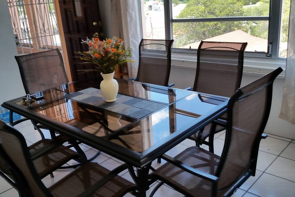 Queen Magdeline condo
dining area