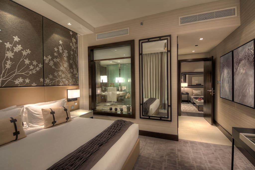Canal Suite Bedroom