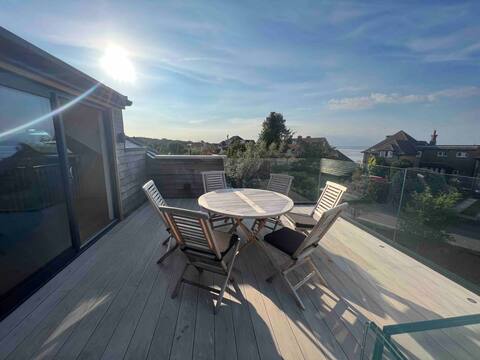 Yards From Beach - Hidden Gem With Hot Tub