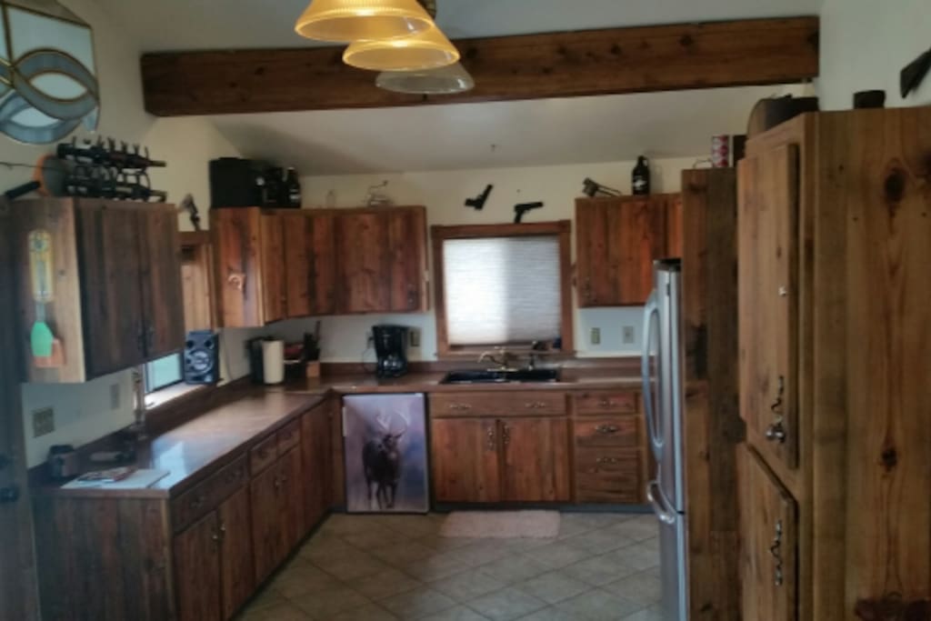 Great Kitchen! Barn wood and copper