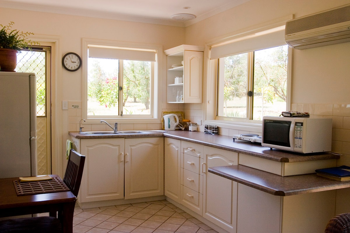 Strathlyn Lemon Tree Spa