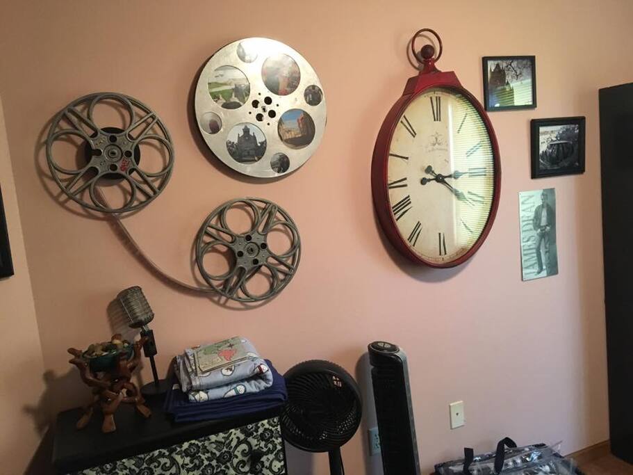 We like film and travel