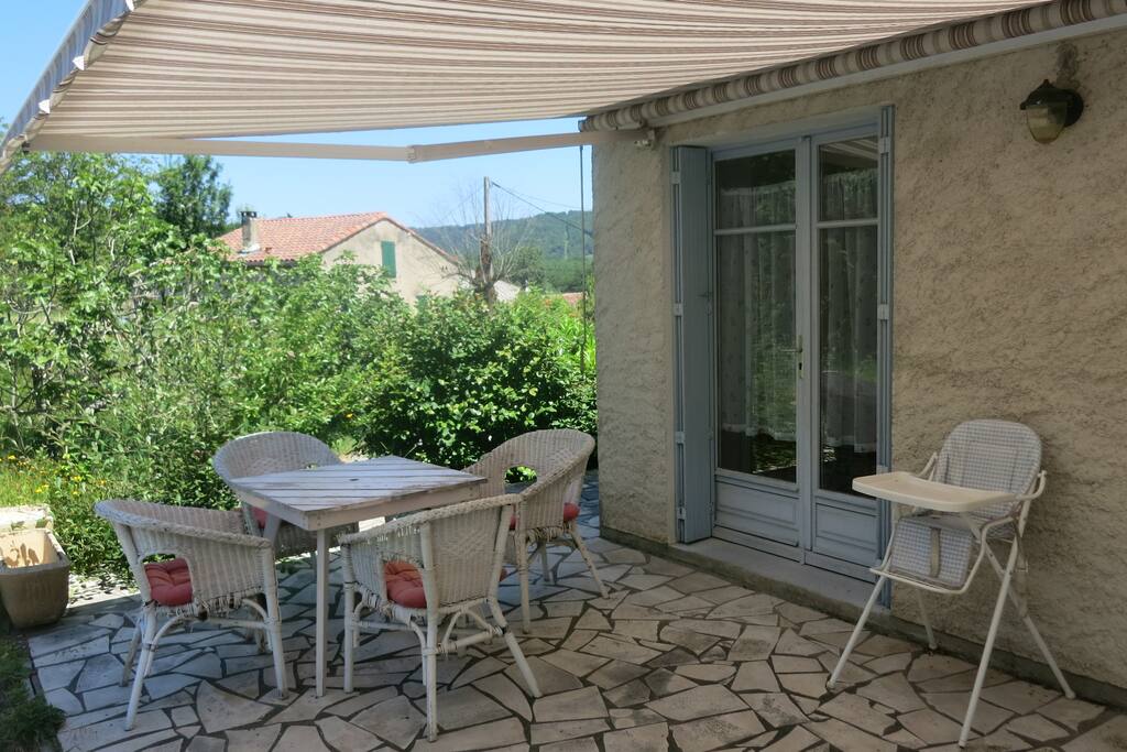 coté chambre, un accès direct à la terrasse